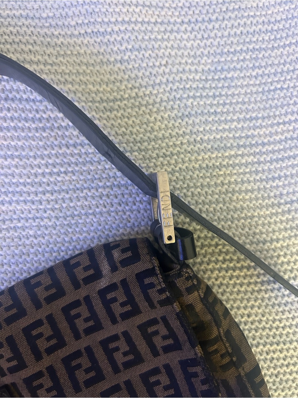 Fendi bag - Picture 3 of 5